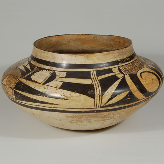 Historic Hopi Pueblo Pottery - C3838G